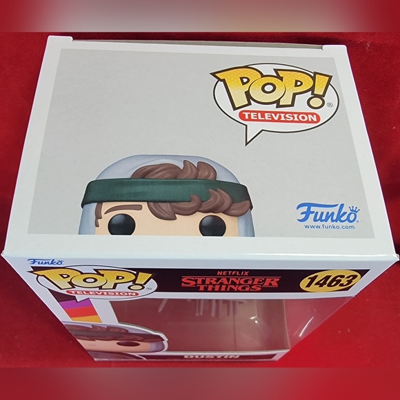 Dustin funko # 1463 (nib) - Picture 4 of 7